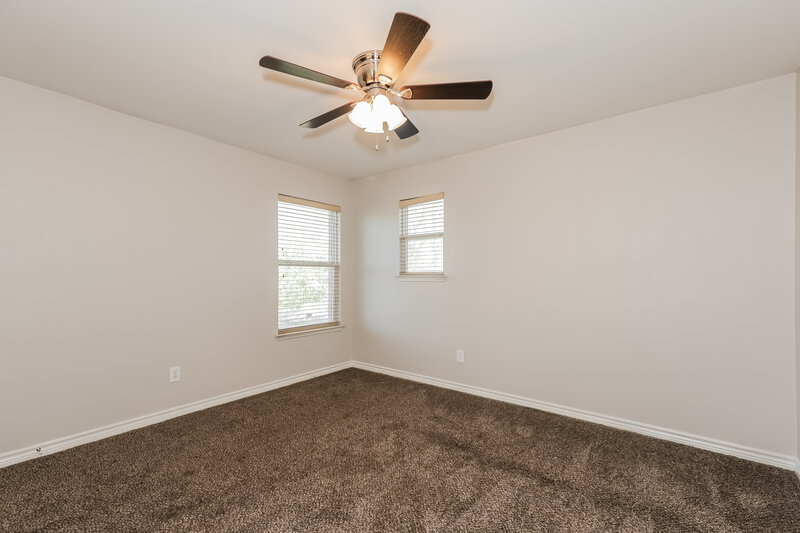 2,530/Mo, 344 Summer Tree Dr Hutchins, TX 75141 Main Bedroom View 3