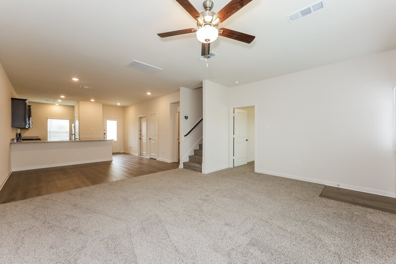 2,560/Mo, 1433 Woodwinds Dr Fort Worth, TX 76140 Living Room View 2