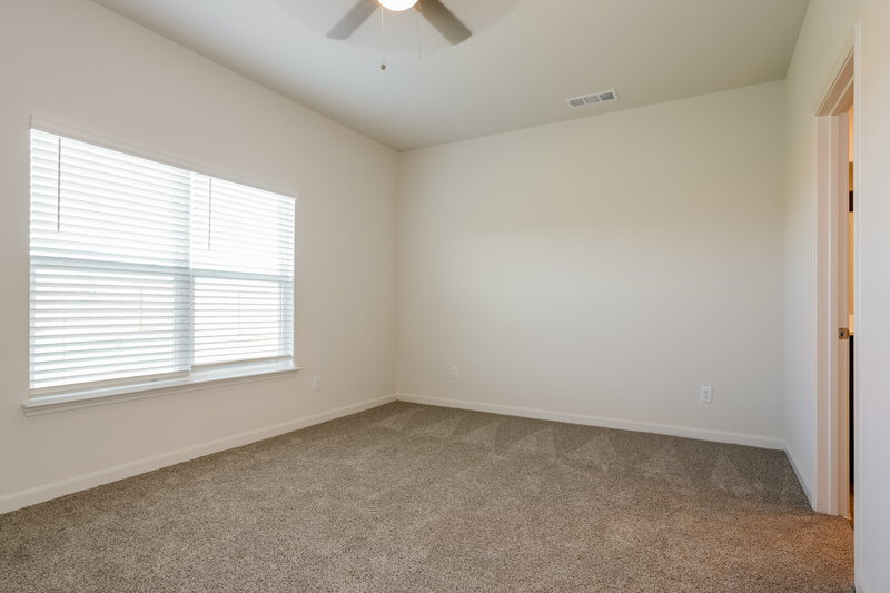 2,690/Mo, 1413 Woodwinds Dr Fort Worth, TX 76140 Main Bedroom View 2
