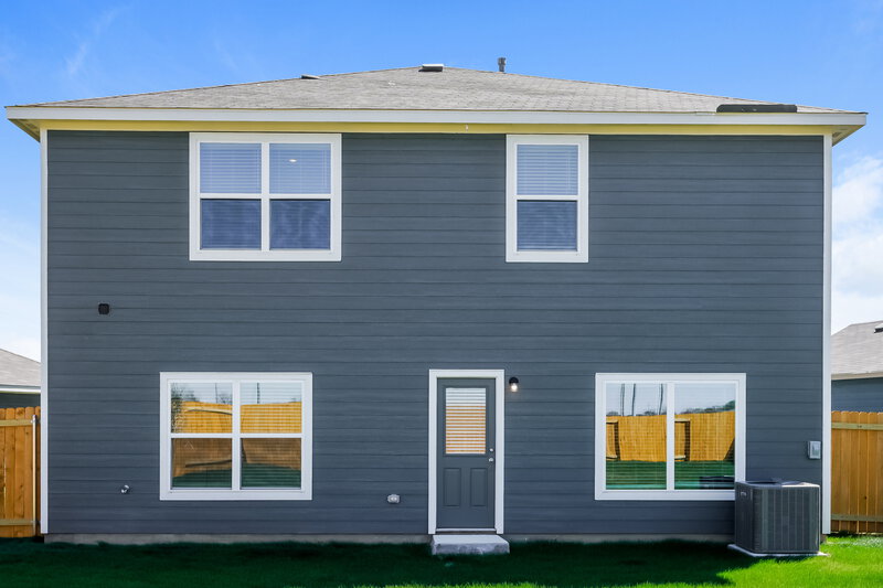 2,690/Mo, 1413 Woodwinds Dr Fort Worth, TX 76140 Rear View