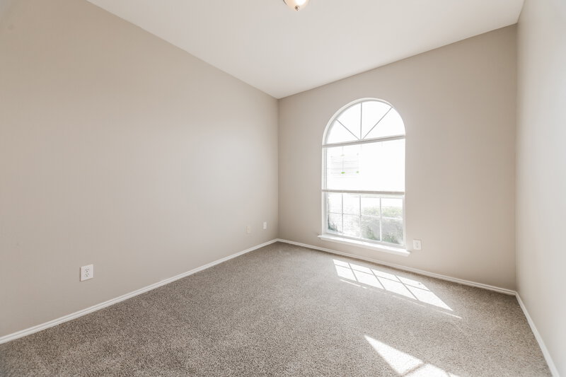 1,775/Mo, 302 S Chestnut St Forney, TX 75126 Bedroom View