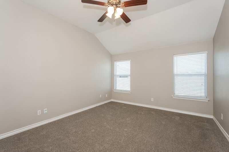 1,885/Mo, 909 Crowder Dr Crowley, TX 76036 Main Bedroom View
