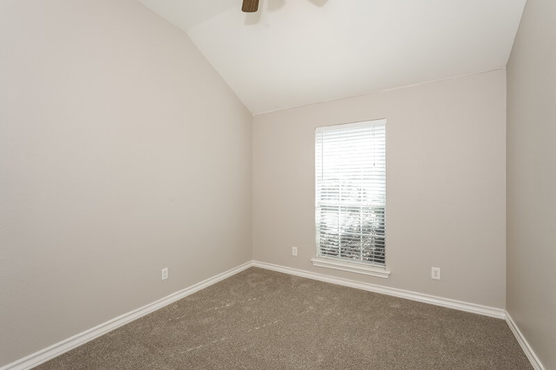 1,885/Mo, 909 Crowder Dr Crowley, TX 76036 Bedroom View 2