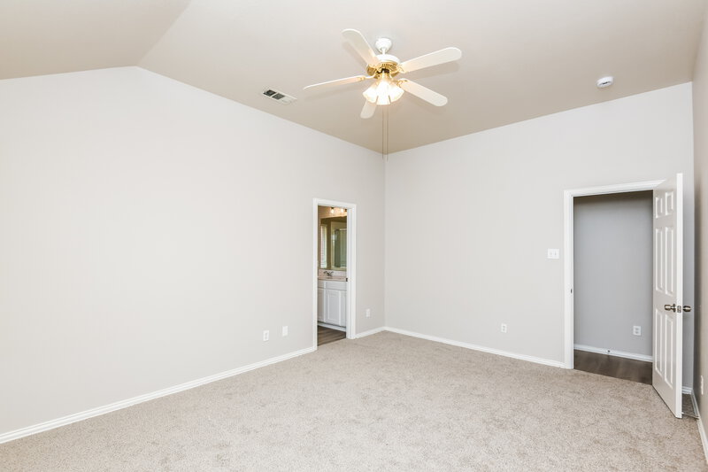 2,250/Mo, 8905 Friendswood Dr Fort Worth, TX 76123 Main Bedroom View 2