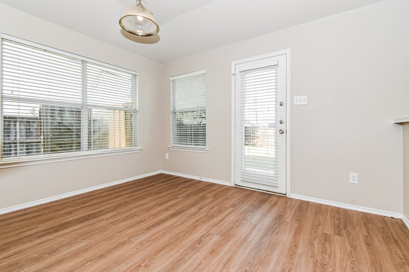 1,870/Mo, 600 Preston Dr Royse City, TX 75189 Dining Room View