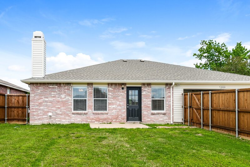 1,720/Mo, 2519 Eastwood Dr Rockwall, TX 75032 Rear View