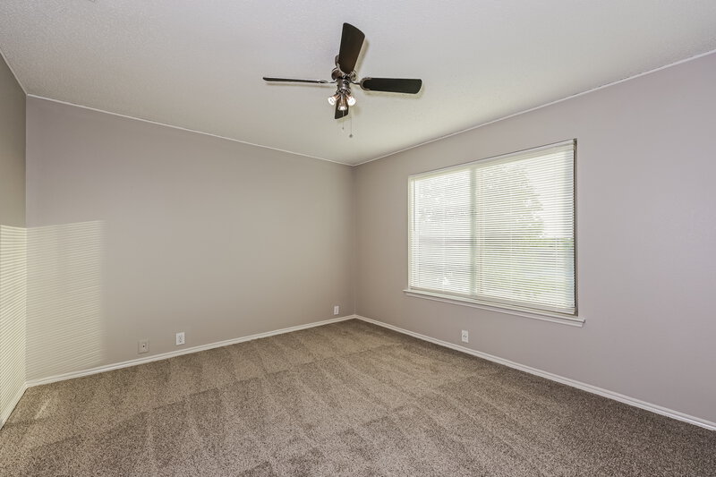 2,055/Mo, 8524 Gatlinburg Dr Fort Worth, TX 76123 Main Bedroom View 3