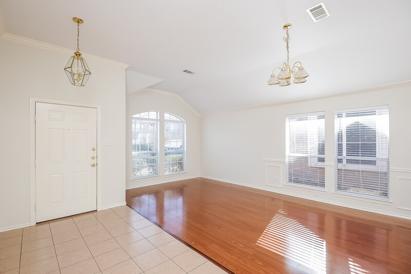 2,255/Mo, 6618 Spencer Dr Arlington, TX 76002 Dining Room View