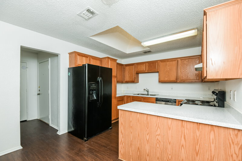 1,770/Mo, 8620 Garden Springs Dr Fort Worth, TX 76123 Kitchen View 2