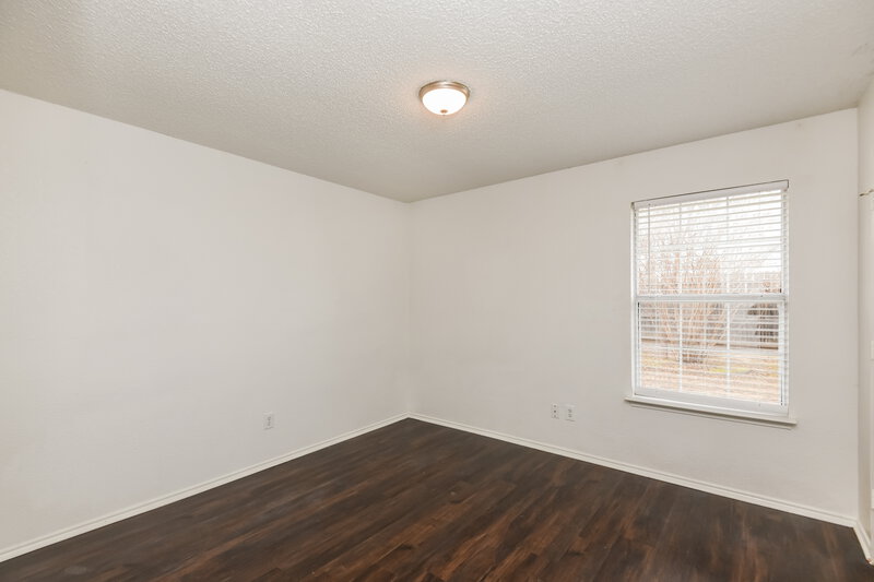 1,770/Mo, 8620 Garden Springs Dr Fort Worth, TX 76123 Bedroom View 2