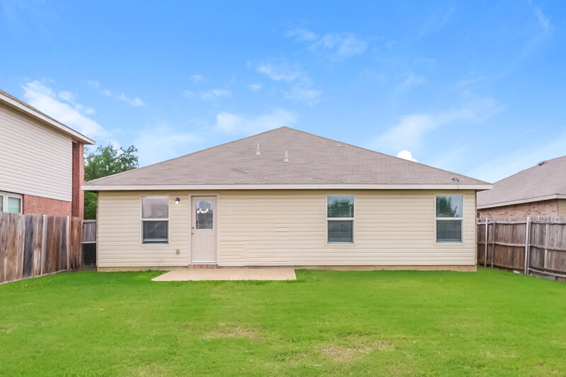 2,300/Mo, 1449 Kramer Ct Burleson, TX 76028 Rear View