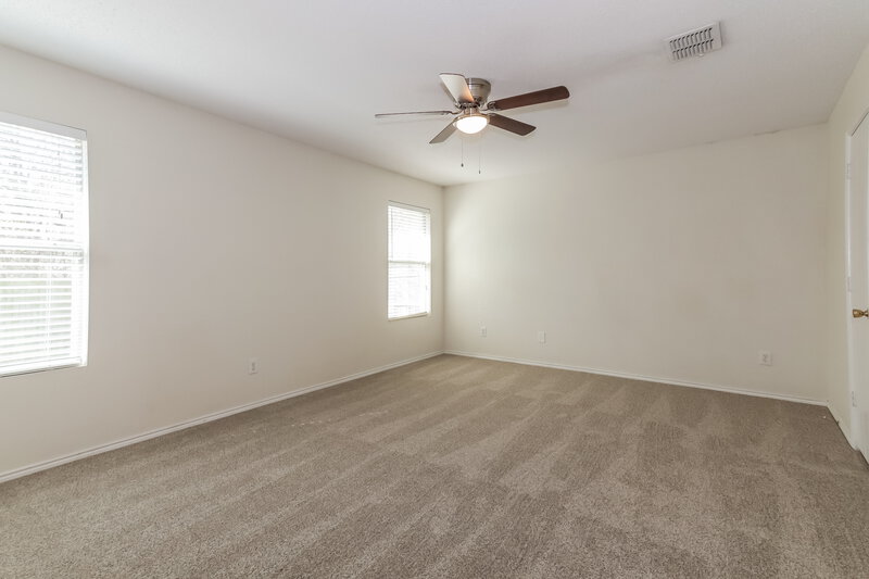 1,970/Mo, 8804 Seven Oaks Ln Denton, TX 76210 Main Bedroom View