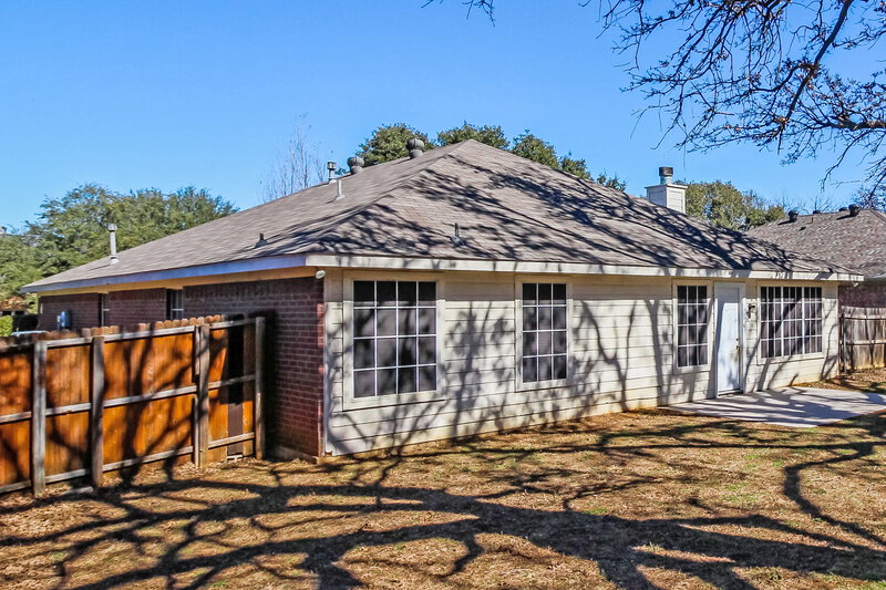 2,370/Mo, 104 Silktree Ct Lake Dallas, TX 75065 Rear View 2