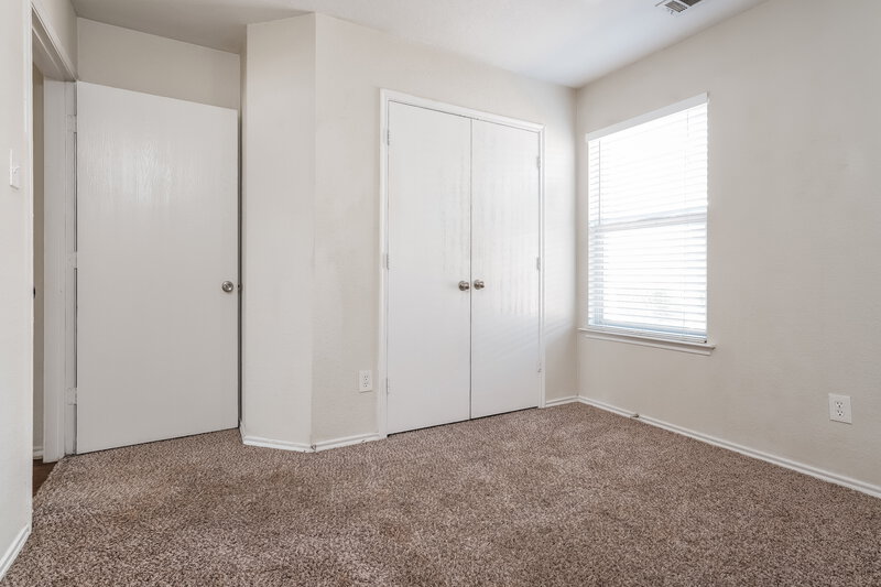 1,810/Mo, 913 Honey Locust Ln Crowley, TX 76036 Bedroom View