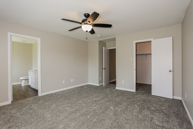 2,270/Mo, 2847 Park Place Dr Grand Prairie, TX 75052 Main Bedroom View 2
