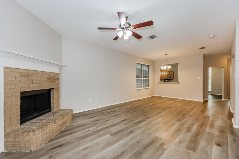 1,885/Mo, 9920 Legacy Dr Fort Worth, TX 76108 Misc View 3