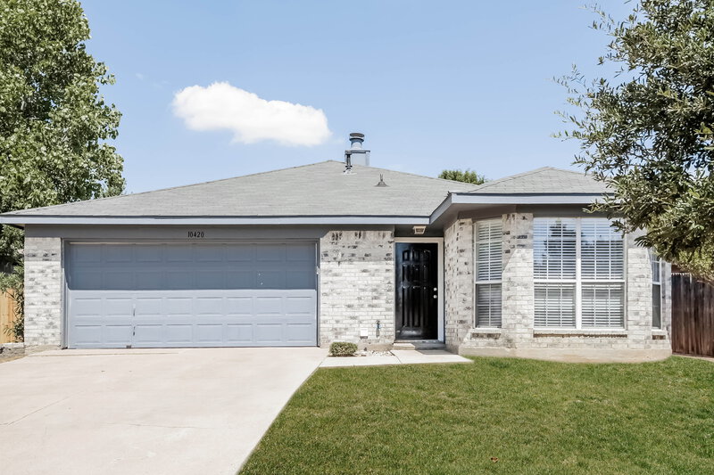 1,935/Mo, 10420 Pleasant Mound Dr Fort Worth, TX 76108 External View