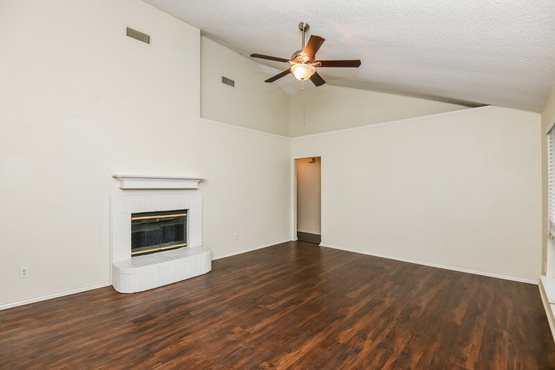 1,935/Mo, 10420 Pleasant Mound Dr Fort Worth, TX 76108 Misc View