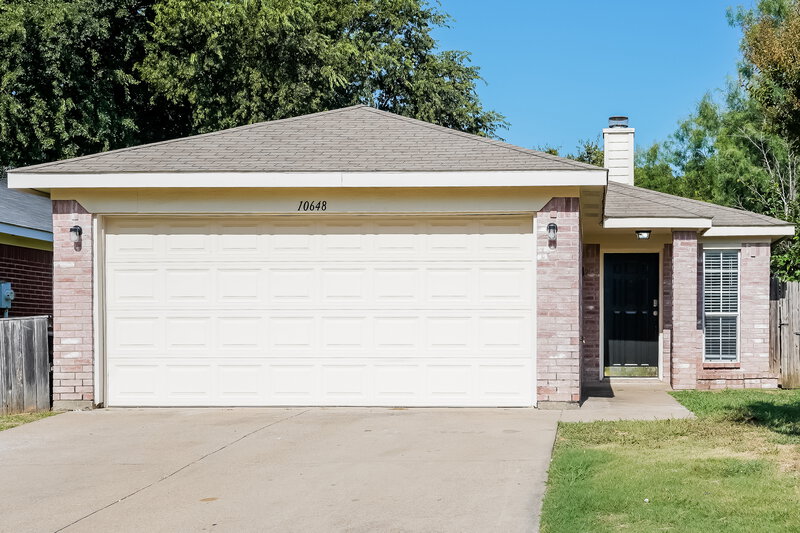 1,735/Mo, 10648 Towerwood Dr Fort Worth, TX 76140 External View