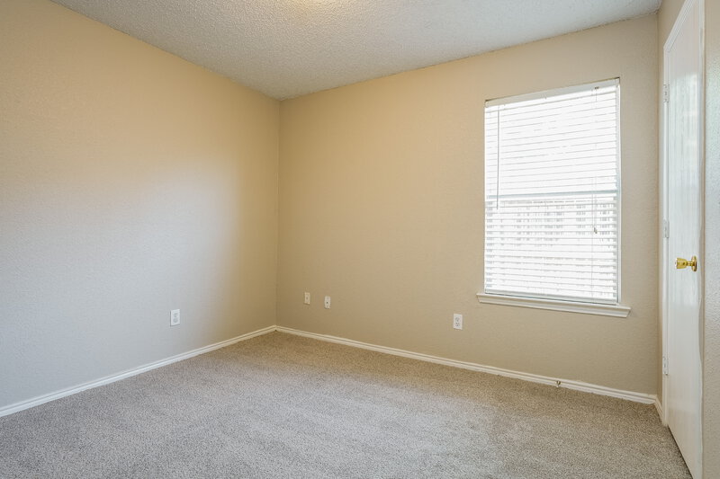 1,735/Mo, 10648 Towerwood Dr Fort Worth, TX 76140 Bedroom View 2