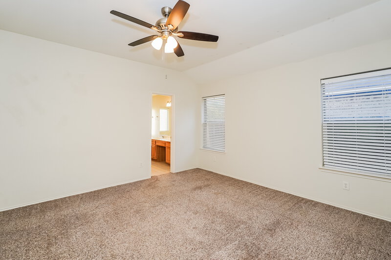 2,100/Mo, 1101 Marcia Ln Burleson, TX 76028 Main Bedroom View 2