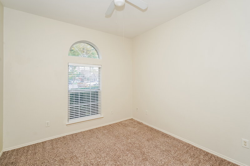 2,100/Mo, 1101 Marcia Ln Burleson, TX 76028 Bedroom View