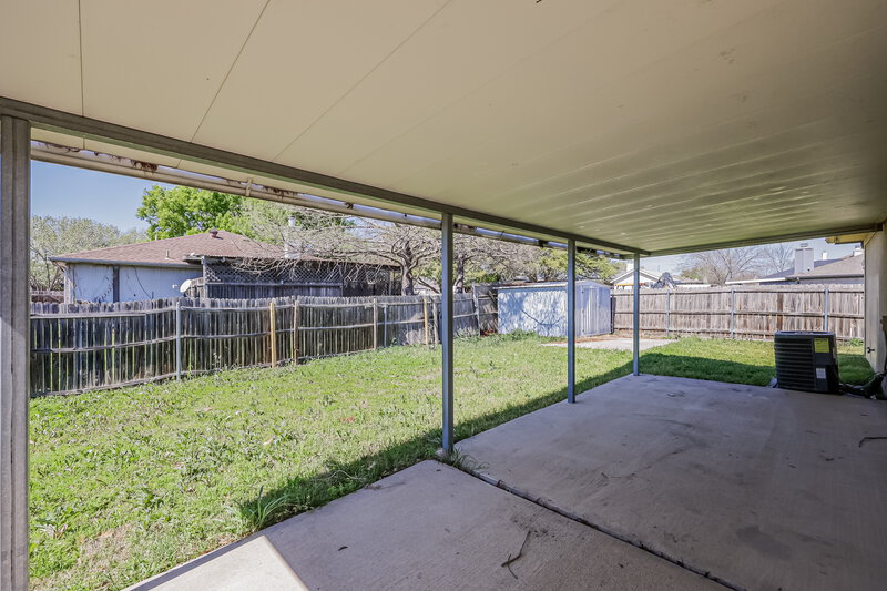 1,975/Mo, 8145 Waterside Trl Fort Worth, TX 76137 Sun Room View