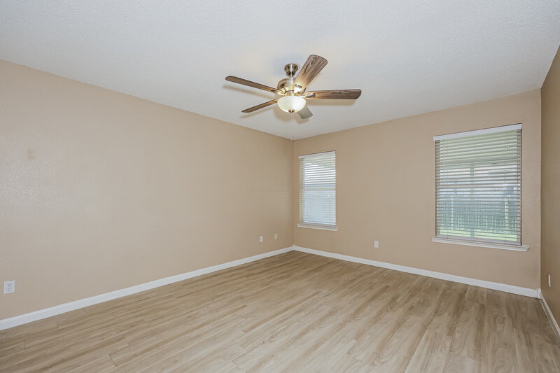 1,975/Mo, 8145 Waterside Trl Fort Worth, TX 76137 Main Bedroom View