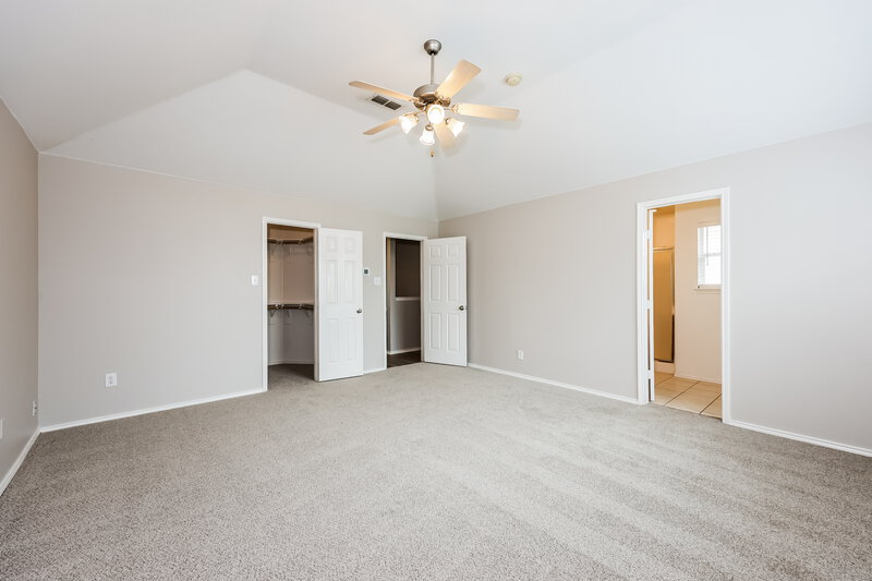 2,055/Mo, 304 Heritage Dr Crowley, TX 76036 Main Bedroom View 2