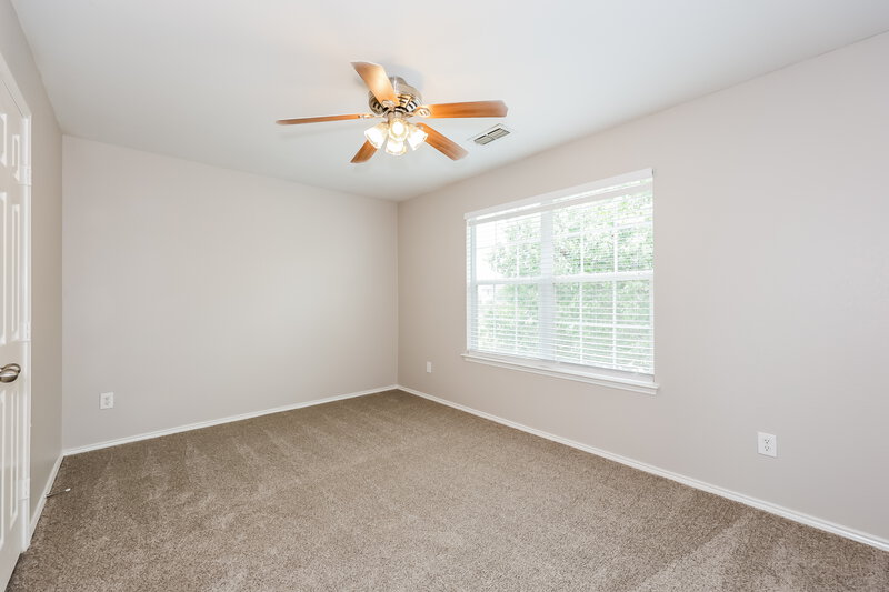 2,055/Mo, 304 Heritage Dr Crowley, TX 76036 Bedroom View