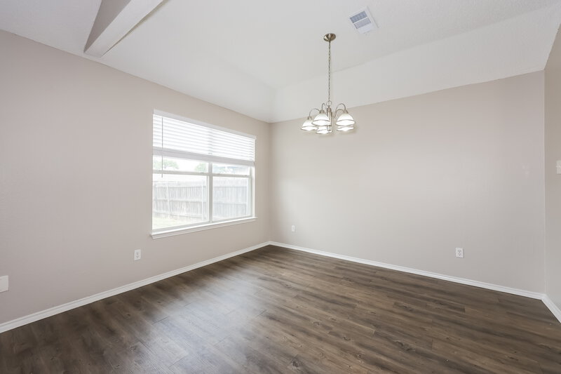 1,905/Mo, 1433 Spicewood Dr Mesquite, TX 75181 Dining Room View