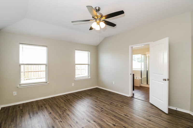 2,050/Mo, 12613 Joplin Dr Frisco, TX 75034 Main Bedroom View