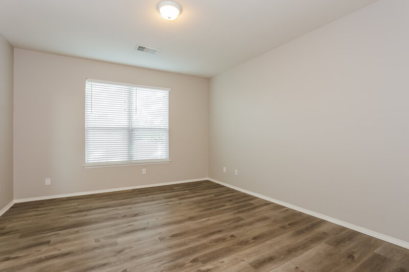 1,855/Mo, 2804 Hilcroft Ave Denton, TX 76210 Main Bedroom View