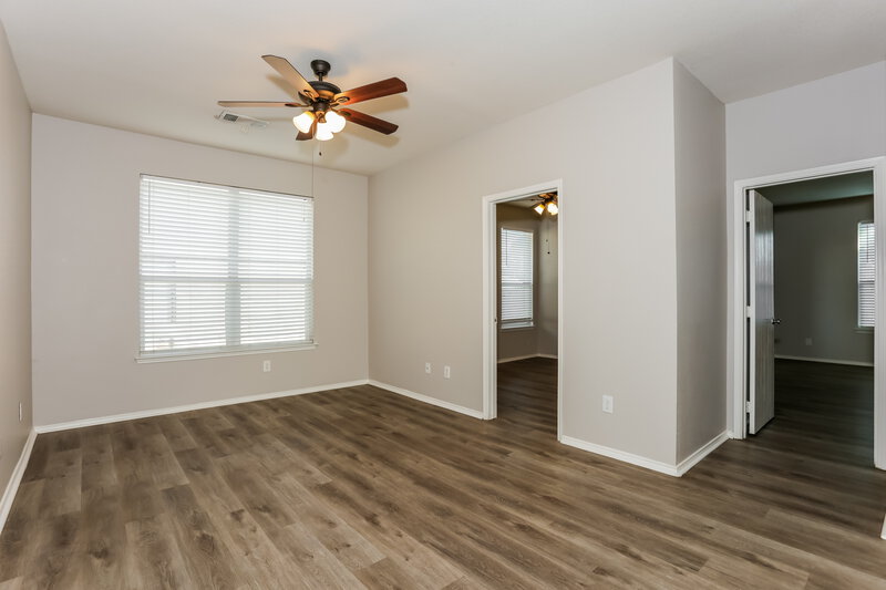 1,855/Mo, 2804 Hilcroft Ave Denton, TX 76210 Bedroom View 2