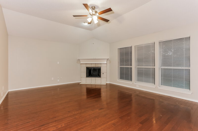 2,620/Mo, 7908 Cabin Ct Arlington, TX 76002 Living Room View