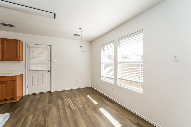 2,045/Mo, 5328 Lava Rock Dr Fort Worth, TX 76179 Dining Room View