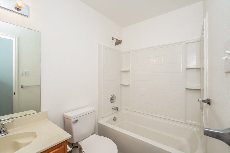 2,045/Mo, 5328 Lava Rock Dr Fort Worth, TX 76179 Main Bathroom View 2