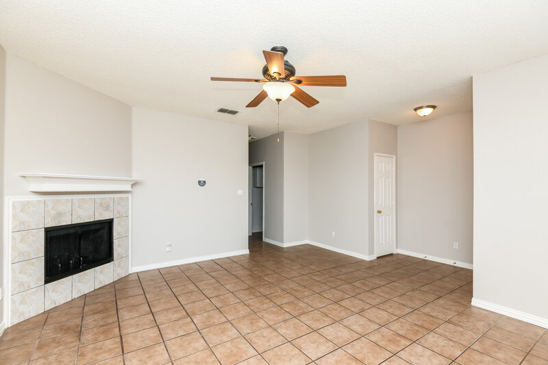 1,655/Mo, 6441 Freshwater Ln Fort Worth, TX 76179 Living Room View 2
