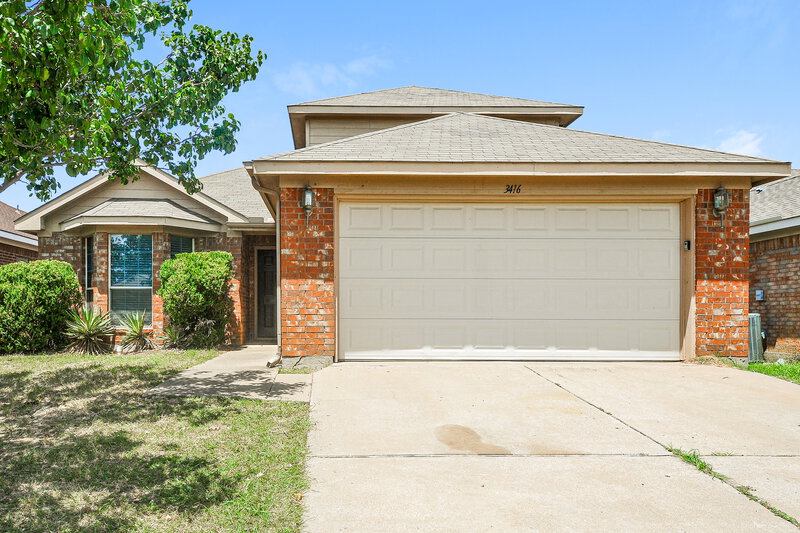 2,310/Mo, 3416 Saint Vincent Rd Fort Worth, TX 76123 External View