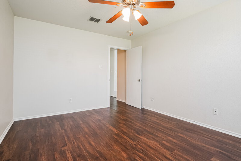 1,895/Mo, 3416 Saint Vincent Rd Fort Worth, TX 76123 Main Bedroom View