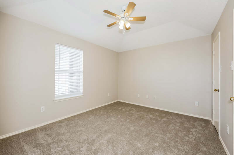2,095/Mo, 4604 Quarry Cir Fort Worth, TX 76244 Bedroom View 2