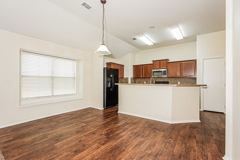 2,320/Mo, 11921 Bellegrove Rd Burleson, TX 76028 Dining Room View
