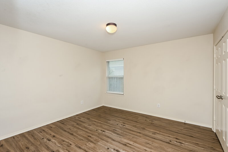 2,105/Mo, 16404 Cowboy Trl Justin, TX 76247 Bedroom View 3