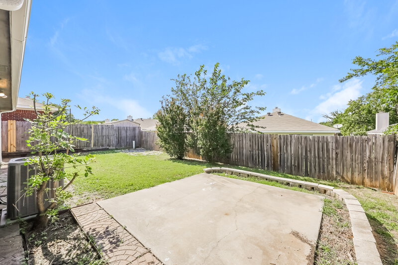 1,895/Mo, 2370 Stagecoach St Fort Worth, TX 76133 Exterior View