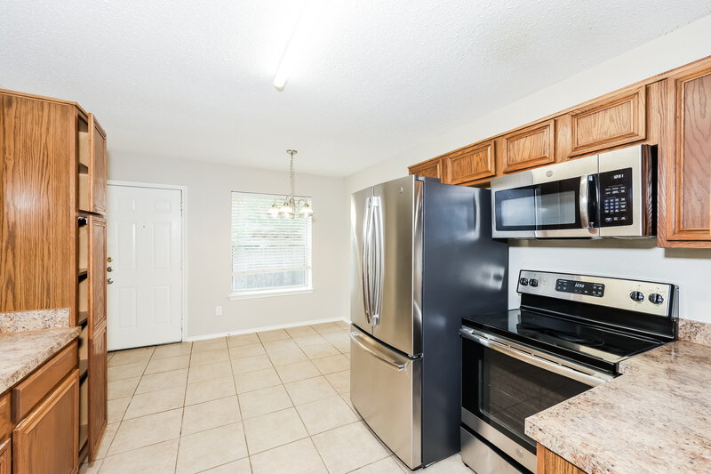 2,115/Mo, 1223 Reeves Ln Cedar Hill, TX 75104 Kitchen View