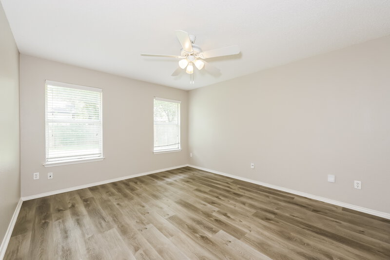 2,115/Mo, 1223 Reeves Ln Cedar Hill, TX 75104 Main Bedroom View