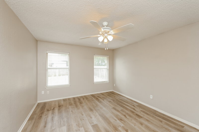 2,145/Mo, 1223 Reeves Ln Cedar Hill, TX 75104 Main Bedroom View