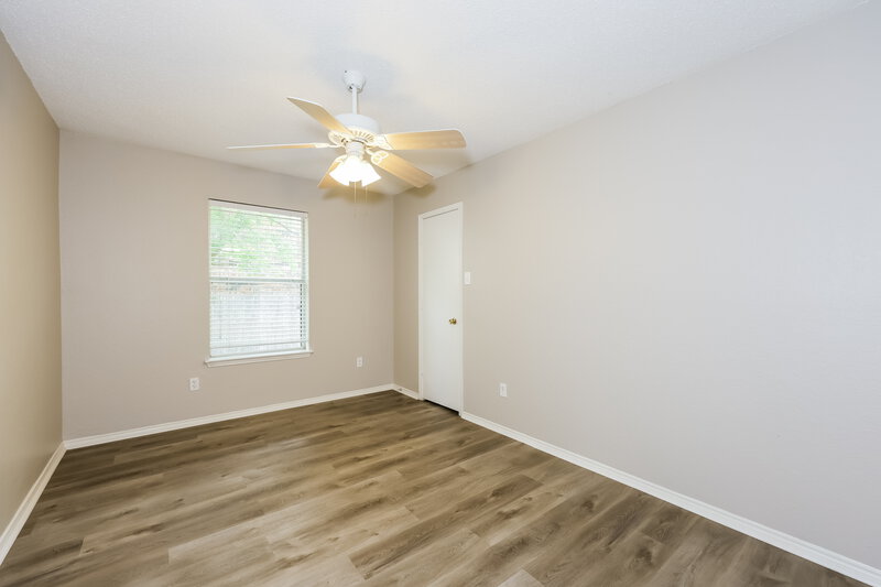 2,115/Mo, 1223 Reeves Ln Cedar Hill, TX 75104 Bedroom View 2