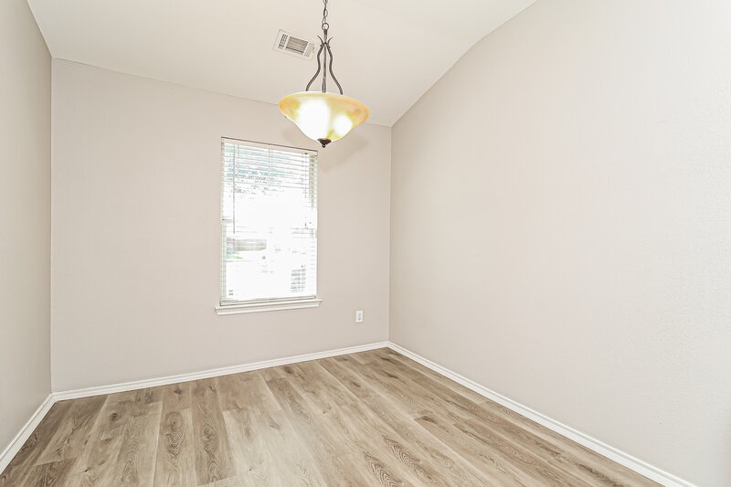 1,875/Mo, 202 Freedom Trl Forney, TX 75126 Dining Room View