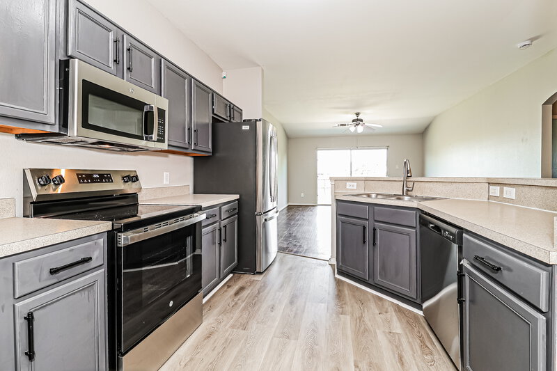 1,875/Mo, 202 Freedom Trl Forney, TX 75126 Kitchen View 2